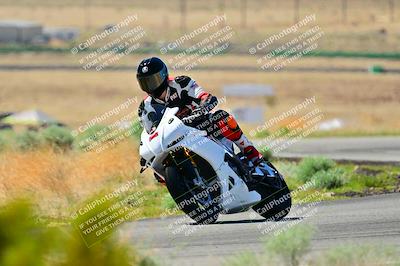 media/Apr-13-2025-TrackXperience (Sun) [[fb1ef998a6]]/Level 2 (Intermediate)/Turn 6 (Session 2)/